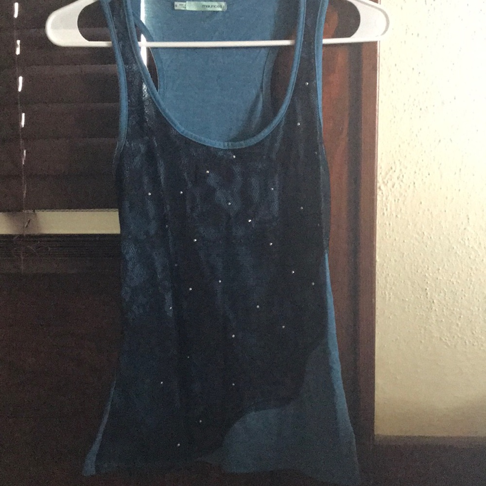 Small Maurice’s tank top